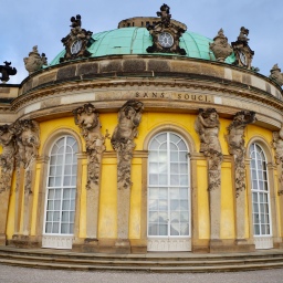 波茲坦 Potsdam 普魯士王國腓特烈大帝的洛可可宮殿「無憂宮Sanssouci Palace」
